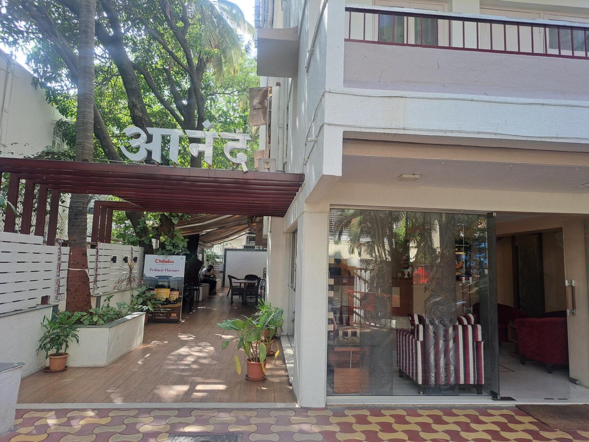 Hotel Swaroop プネ エクステリア 写真
