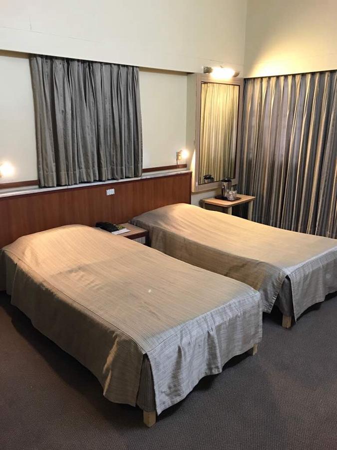 Hotel Swaroop プネ エクステリア 写真